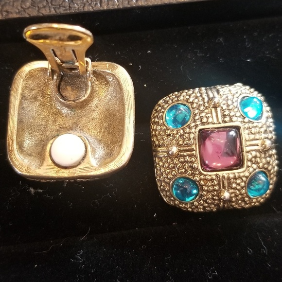 Clip On Earrings - Picture 3 of 3